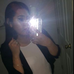 Meet your Posher, Karina